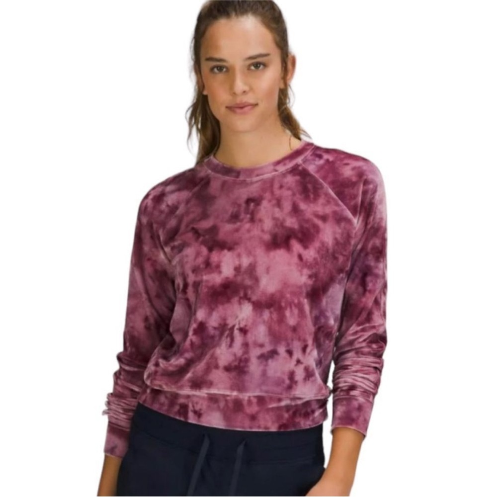 ❤️ Lululemon Velour Warm Down Crew size 4